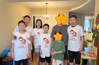 點(diǎn)亮星星 擁抱純凈 | 萌恒義工協(xié)會(huì)慰問(wèn)自閉癥兒童家庭